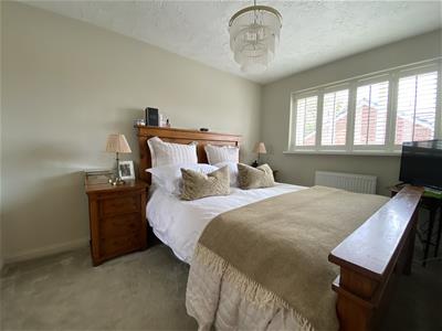 Bedroom no.1 rear double: